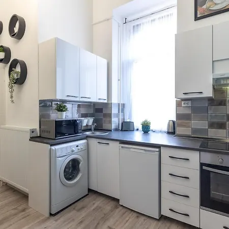 בודפשט Urban Oasis Apartment מראה חיצוני תמונה